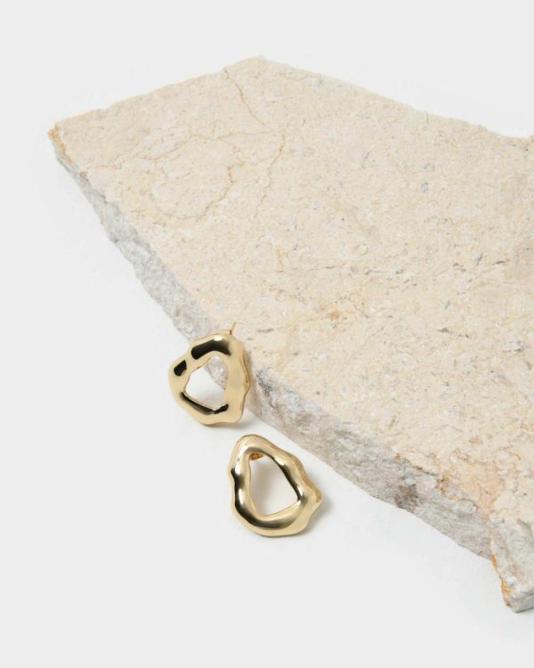 Robertmagana.shop227f4c2a84 1