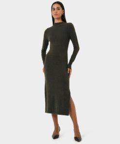 Robertmagana.shop33941aea5c 1