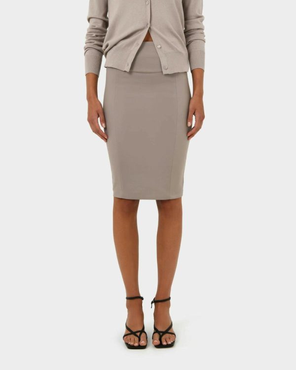 Robertmagana.shop7b59447002 1