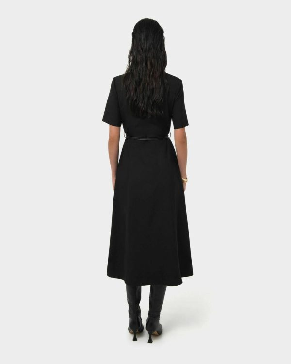 Robertmagana.shop831f2975a7 4